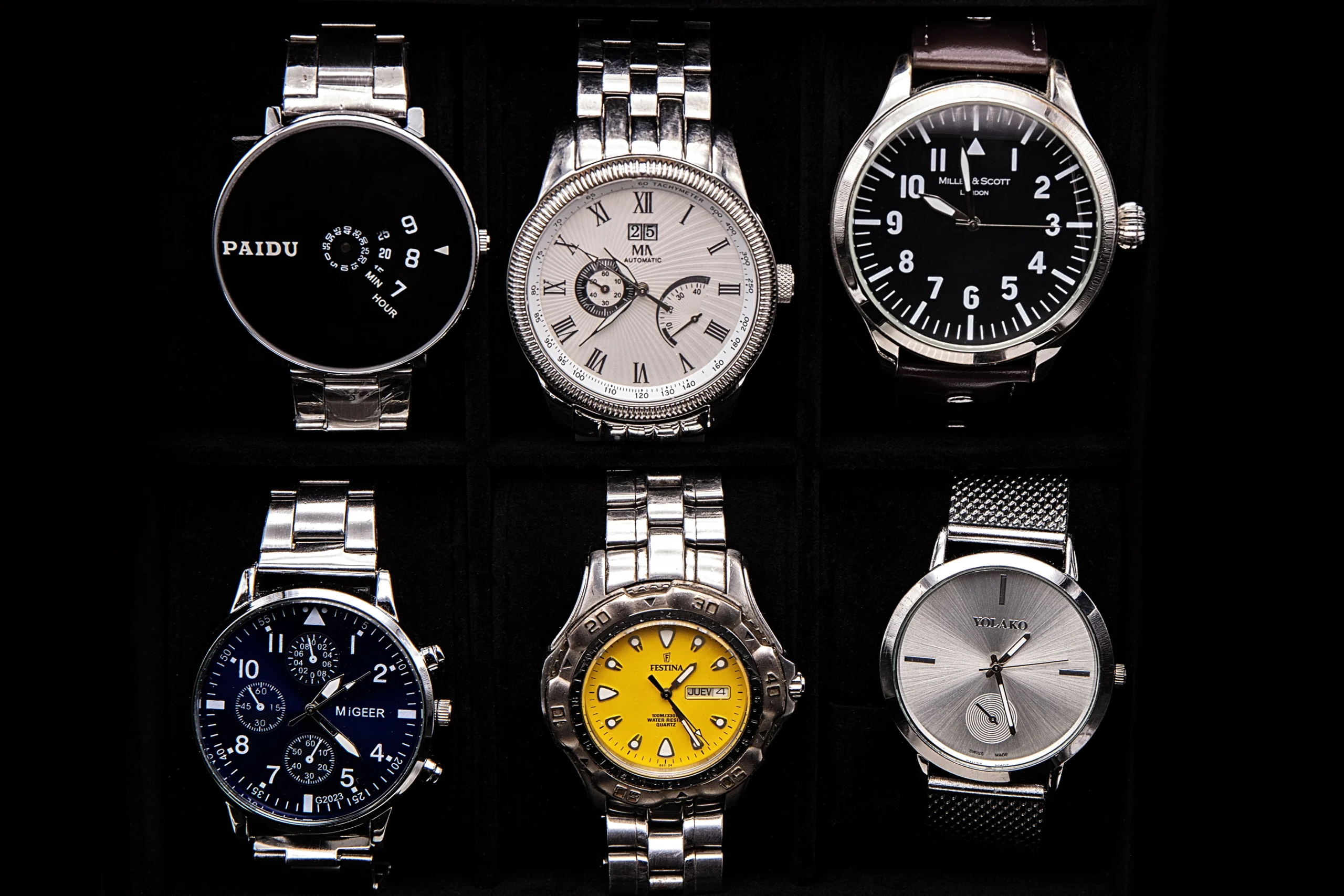 Best Luxury GMT Watches for Travelers 2026 Guide: image source from, pexels.com
